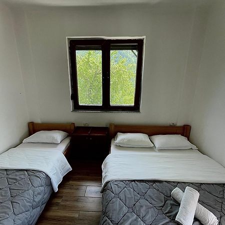 Lazer Cardaku guest house Valbone Dış mekan fotoğraf