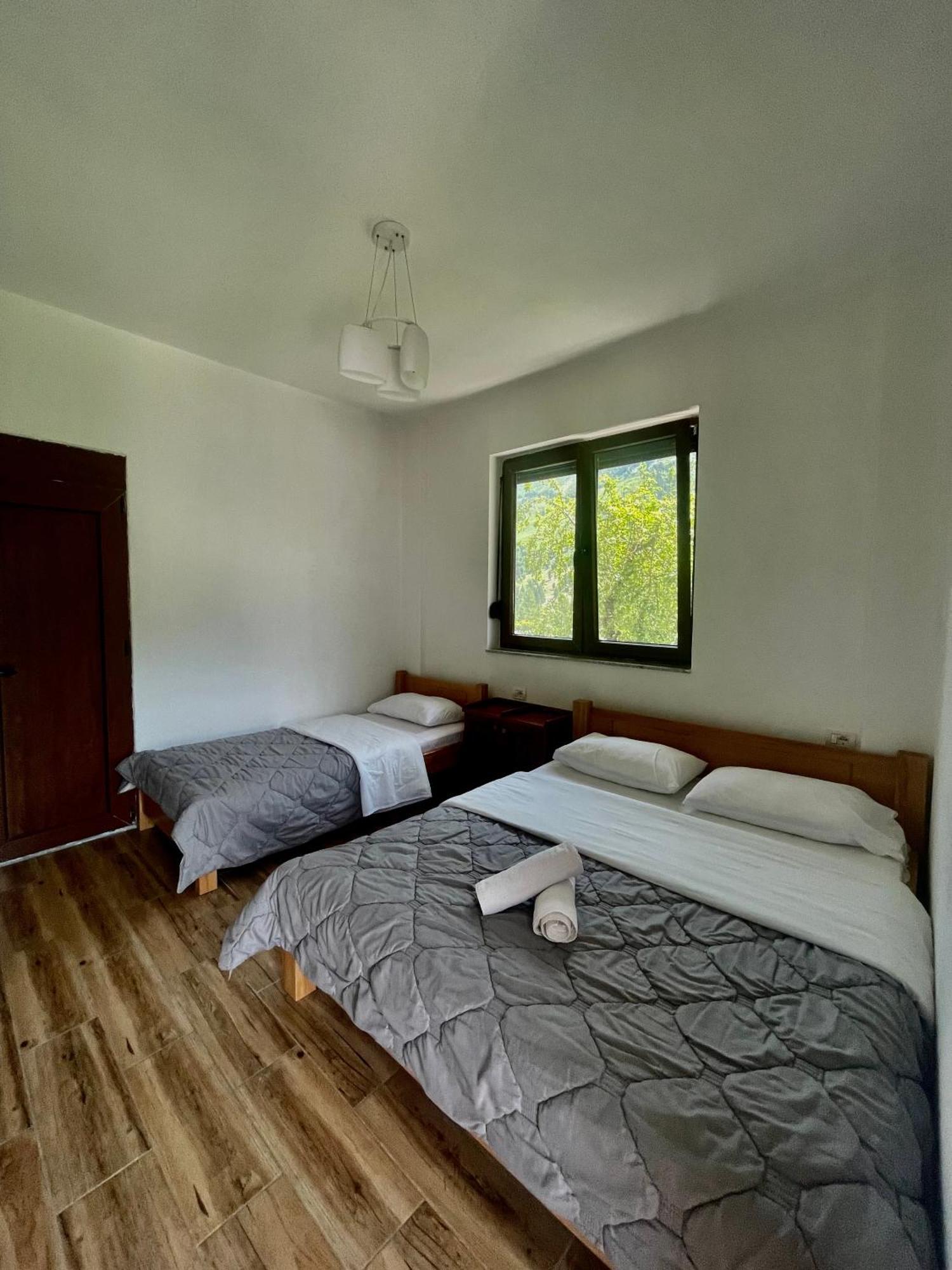 Lazer Cardaku guest house Valbone Dış mekan fotoğraf