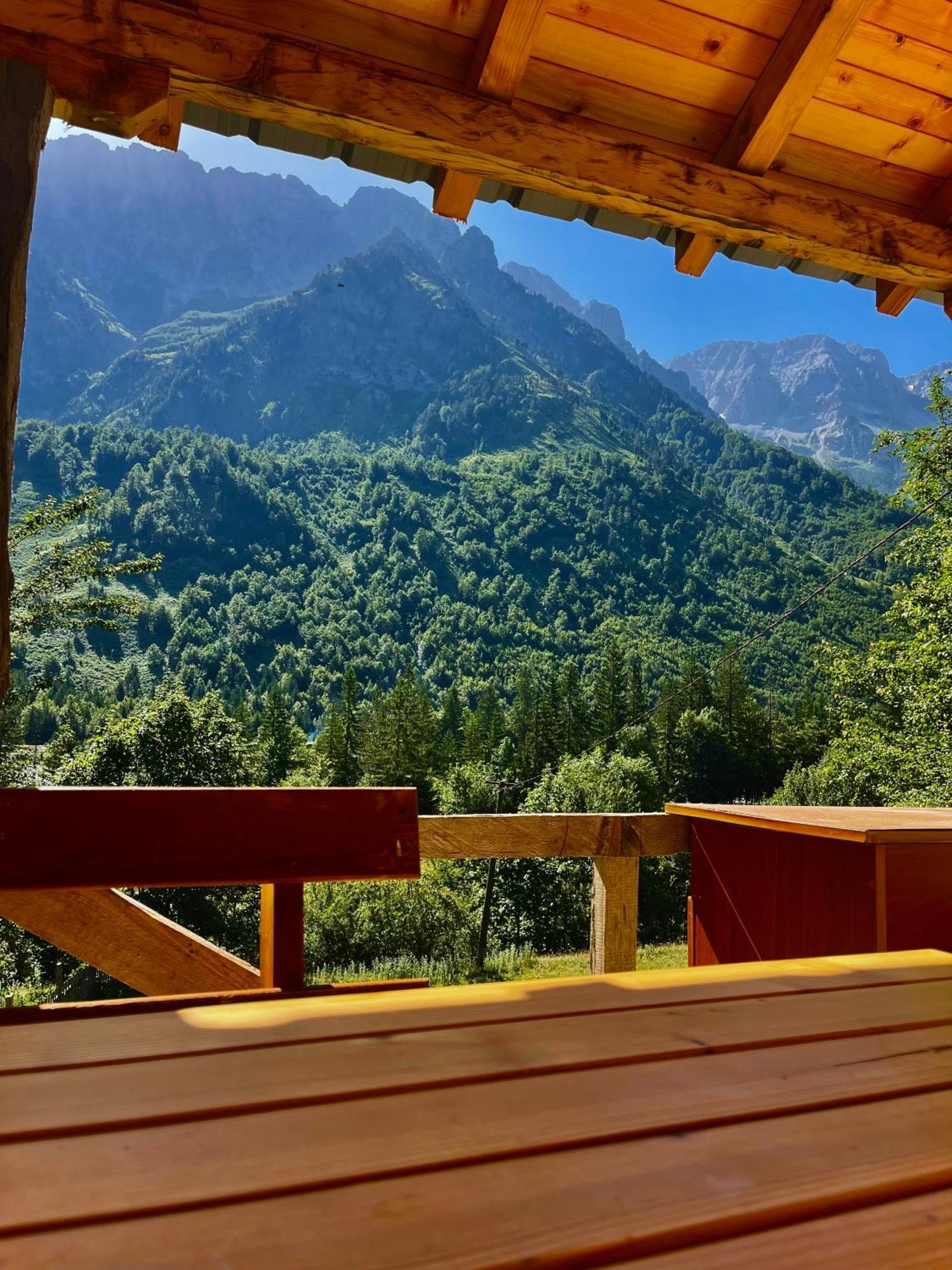 Lazer Cardaku guest house Valbone Dış mekan fotoğraf