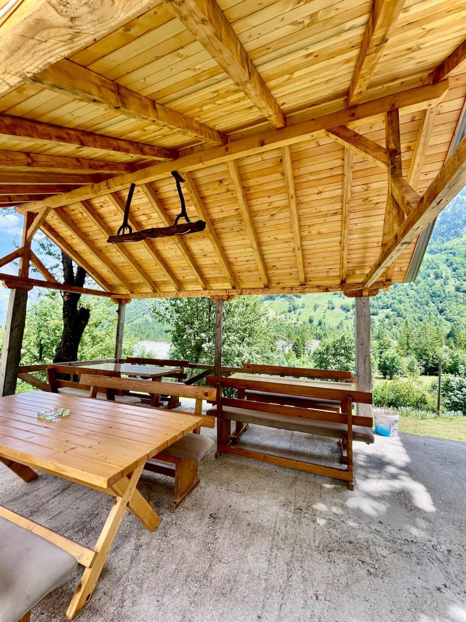 Lazer Cardaku guest house Valbone Dış mekan fotoğraf